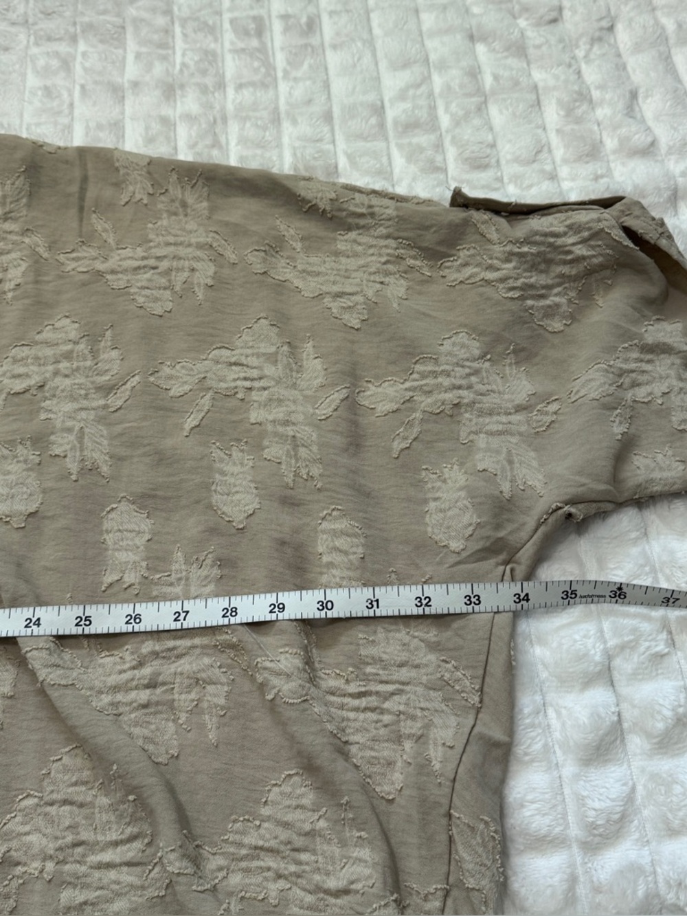 Umgee Large Floral Jacquard Oversized Blouse Top - Picture 5 of 8